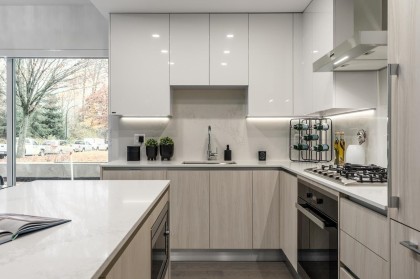 Photo 12 at 302 - 488 W 58th Avenue, South Cambie, Vancouver West