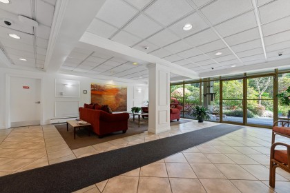 Photo 23 at 212 - 1425 Esquimalt Avenue, Ambleside, West Vancouver