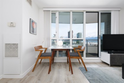 Photo 4 at 1703 - 63 Keefer Place, Downtown VW, Vancouver West