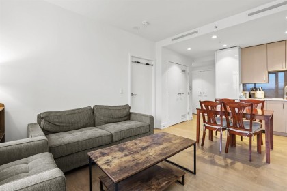 Photo 5 at 704 - 1675 Lions Gate Lane, Pemberton NV, North Vancouver