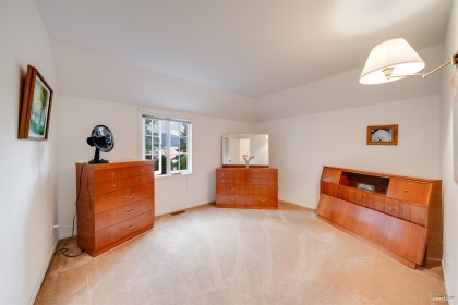 Photo 23 at 5384 Kew Cliff Road, Caulfeild, West Vancouver