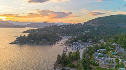 Photo 8 at 5384 Kew Cliff Road, Caulfeild, West Vancouver