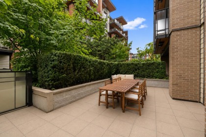 Photo 4 at 103 - 719 W 3rd Street, Harbourside, North Vancouver