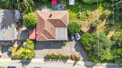 Photo 3 at 815 E 29th Street, Lynn Valley, North Vancouver