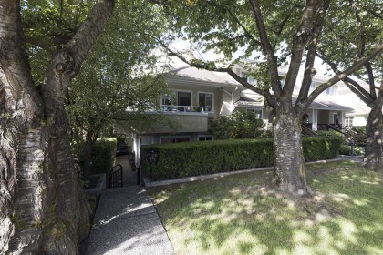 Photo 11 at 7 - 249 E 4th Street, Lower Lonsdale, North Vancouver