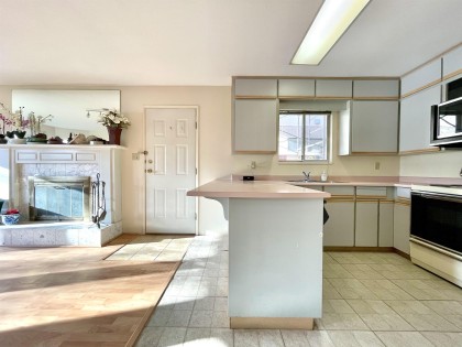 Photo 5 at 937 W 18th Avenue, Cambie, Vancouver West