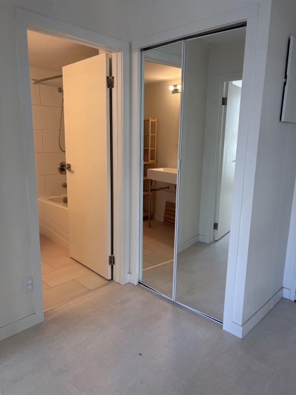 Photo 5 at 502 - 1737 Duchess Avenue, Ambleside, West Vancouver