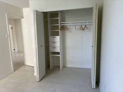Photo 9 at 502 - 1737 Duchess Avenue, Ambleside, West Vancouver