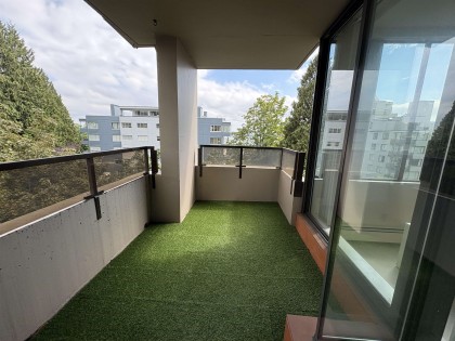 Photo 14 at 502 - 1737 Duchess Avenue, Ambleside, West Vancouver
