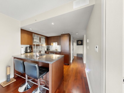 Photo 17 at 901 - 1055 Richards Street, Downtown VW, Vancouver West