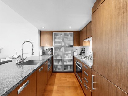 Photo 16 at 901 - 1055 Richards Street, Downtown VW, Vancouver West