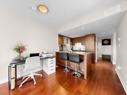 Photo 19 at 901 - 1055 Richards Street, Downtown VW, Vancouver West