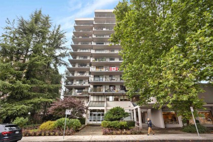Photo 18 at 303 - 150 E 15th Street, Central Lonsdale, North Vancouver