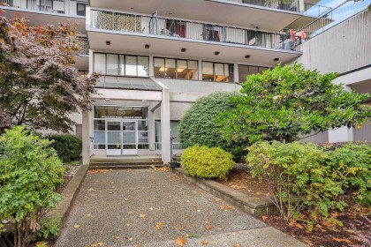 Photo 19 at 303 - 150 E 15th Street, Central Lonsdale, North Vancouver