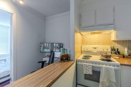 Photo 13 at 903 - 1330 Hornby Street, Downtown VW, Vancouver West