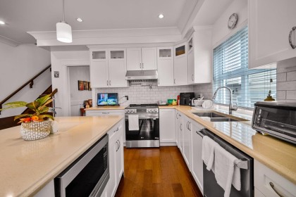Photo 11 at 3288 W 32nd Avenue, MacKenzie Heights, Vancouver West
