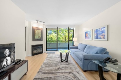 Photo 1 at 305 - 175 W 1st Street, Lower Lonsdale, North Vancouver