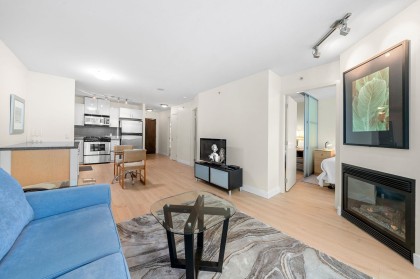 Photo 14 at 305 - 175 W 1st Street, Lower Lonsdale, North Vancouver