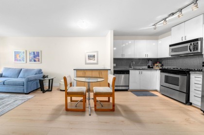 Photo 8 at 305 - 175 W 1st Street, Lower Lonsdale, North Vancouver