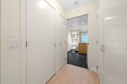 Photo 21 at 305 - 175 W 1st Street, Lower Lonsdale, North Vancouver