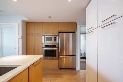 Photo 10 at 409 - 1680 W 4th Avenue, False Creek, Vancouver West