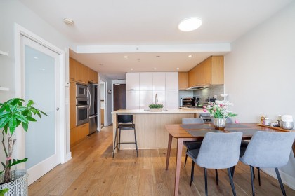 Photo 11 at 409 - 1680 W 4th Avenue, False Creek, Vancouver West