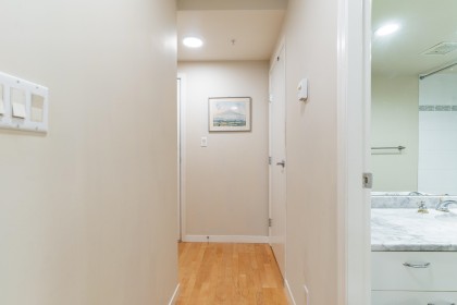 Photo 5 at 411 - 1367 Alberni Street, West End VW, Vancouver West