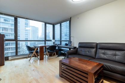 Photo 9 at 411 - 1367 Alberni Street, West End VW, Vancouver West