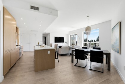 Photo 13 at 409 - 3220 Connaught Crescent, Edgemont, North Vancouver