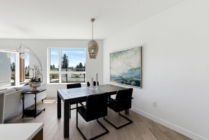 Photo 16 at 409 - 3220 Connaught Crescent, Edgemont, North Vancouver