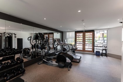 Photo 38 at 409 - 3220 Connaught Crescent, Edgemont, North Vancouver