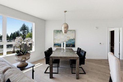 Photo 14 at 409 - 3220 Connaught Crescent, Edgemont, North Vancouver