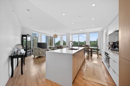 Photo 3 at 807 - 1500 Fern Street, Lynnmour, North Vancouver