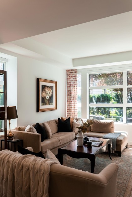 Photo 5 at 204 - 1055 Ridgewood Drive, Edgemont, North Vancouver