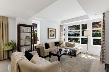 Photo 4 at 204 - 1055 Ridgewood Drive, Edgemont, North Vancouver