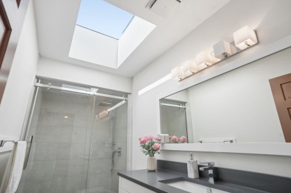Photo 22 at 4 - 220 W 16th Street, Central Lonsdale, North Vancouver