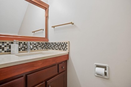 Photo 24 at 4 - 220 W 16th Street, Central Lonsdale, North Vancouver