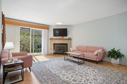 Photo 15 at 4 - 220 W 16th Street, Central Lonsdale, North Vancouver