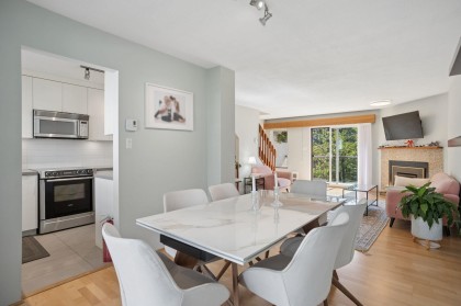Photo 4 at 4 - 220 W 16th Street, Central Lonsdale, North Vancouver