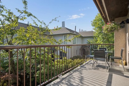 Photo 25 at 4 - 220 W 16th Street, Central Lonsdale, North Vancouver