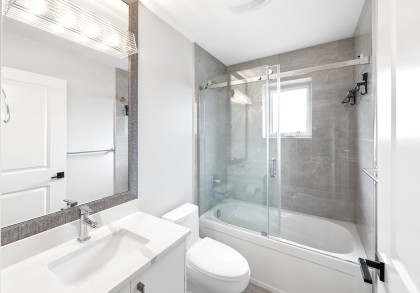 Photo 9 at 3666 W 6th Avenue, Kitsilano, Vancouver West