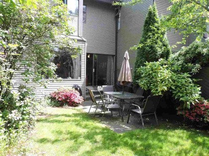 Photo 2 at 1147 Montroyal Boulevard, Canyon Heights NV, North Vancouver