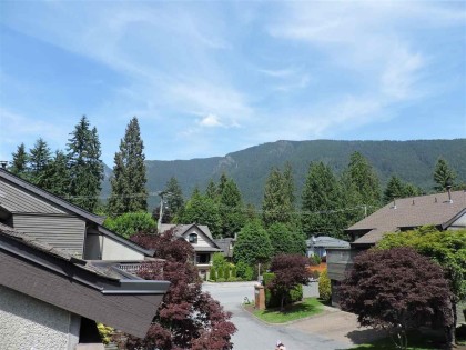 Photo 5 at 1147 Montroyal Boulevard, Canyon Heights NV, North Vancouver