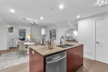 Photo 16 at 164 W 13th Street, Central Lonsdale, North Vancouver