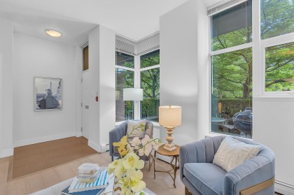 Photo 5 at 164 W 13th Street, Central Lonsdale, North Vancouver