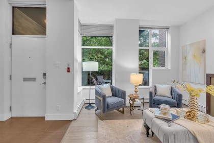 Photo 4 at 164 W 13th Street, Central Lonsdale, North Vancouver