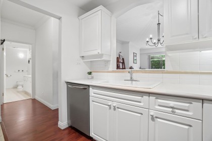 Photo 10 at 116 - 5835 Hampton Place, University VW, Vancouver West