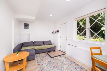 Photo 34 at 3965 Viewridge Place, Bayridge, West Vancouver