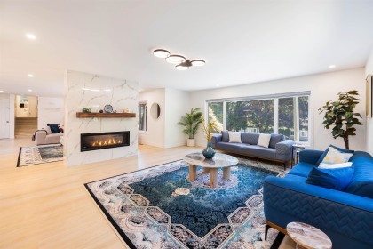 Photo 21 at 3965 Viewridge Place, Bayridge, West Vancouver