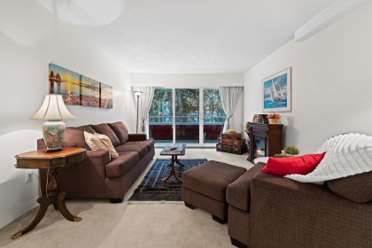 Photo 4 at 206 - 250 W 1st Street, Lower Lonsdale, North Vancouver